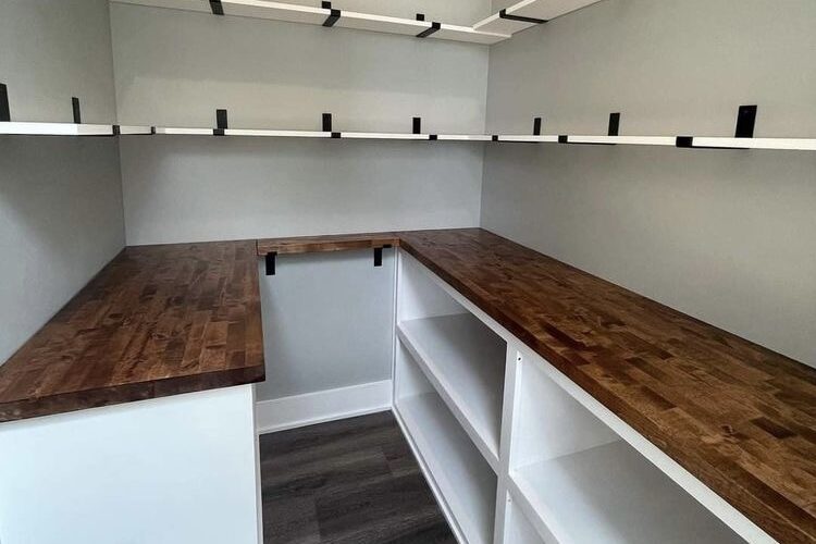 کابینت انباری